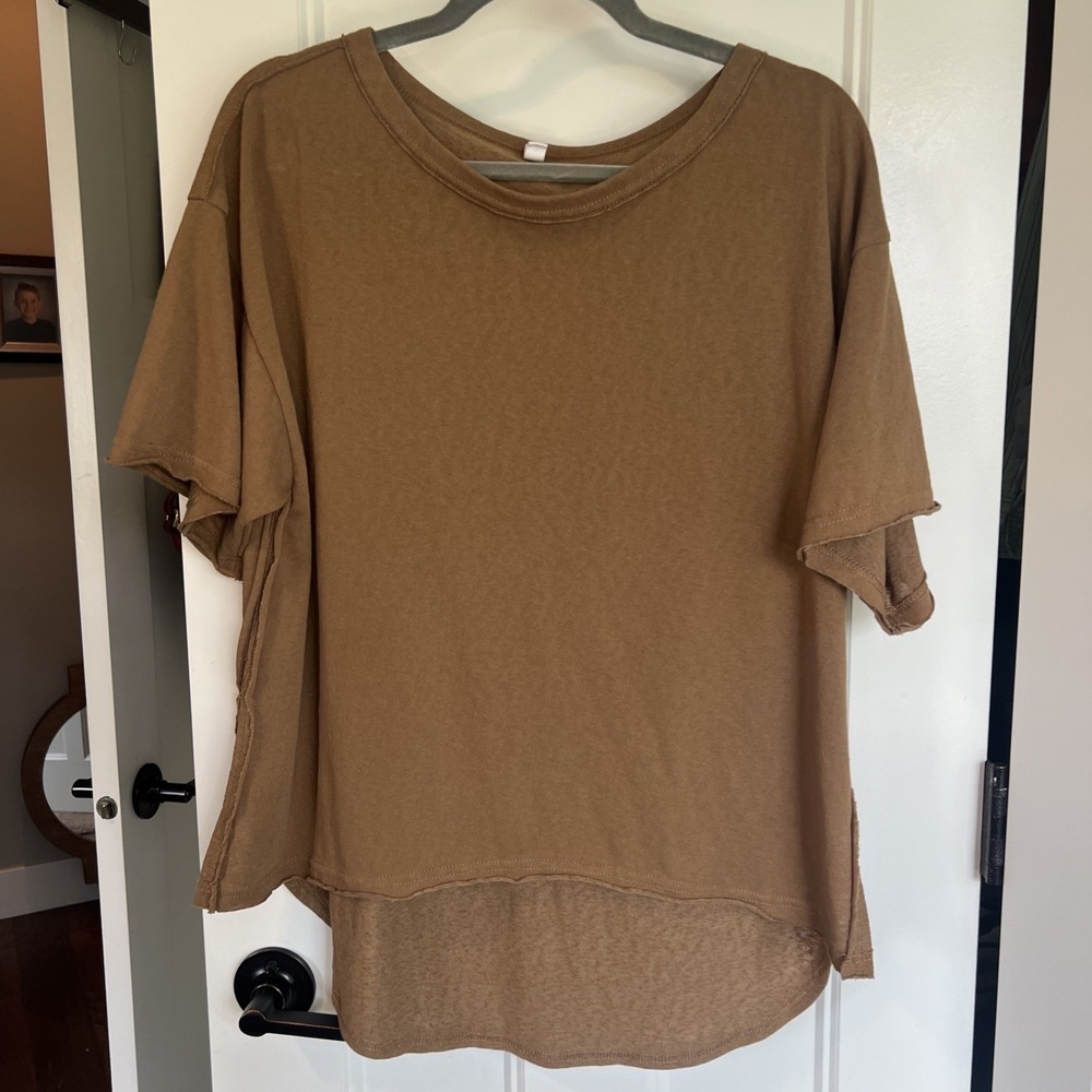 Wishlist Tunic Women's Oversized T-Shirt Brown Raw Hem Large